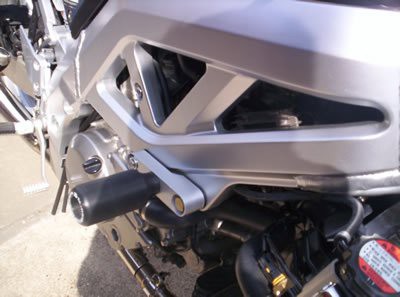 Crash Protection Bobbins R&G Suzuki SV650 K3-K4 - Image 1