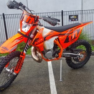 UFO KTM SX/SXF 16-18 KIT FLURO - Image 1