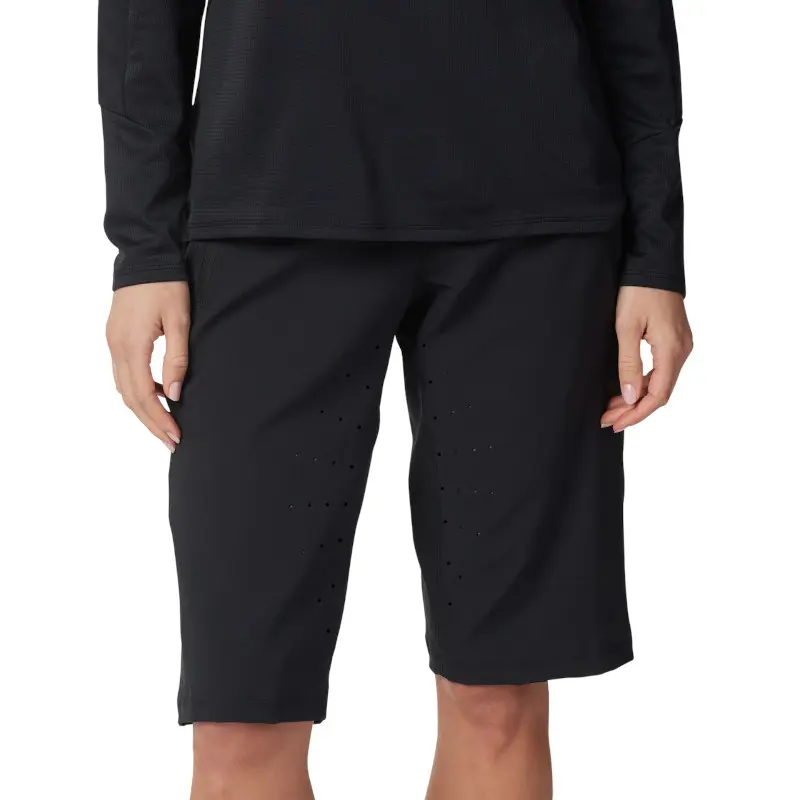 W Defend Shorts