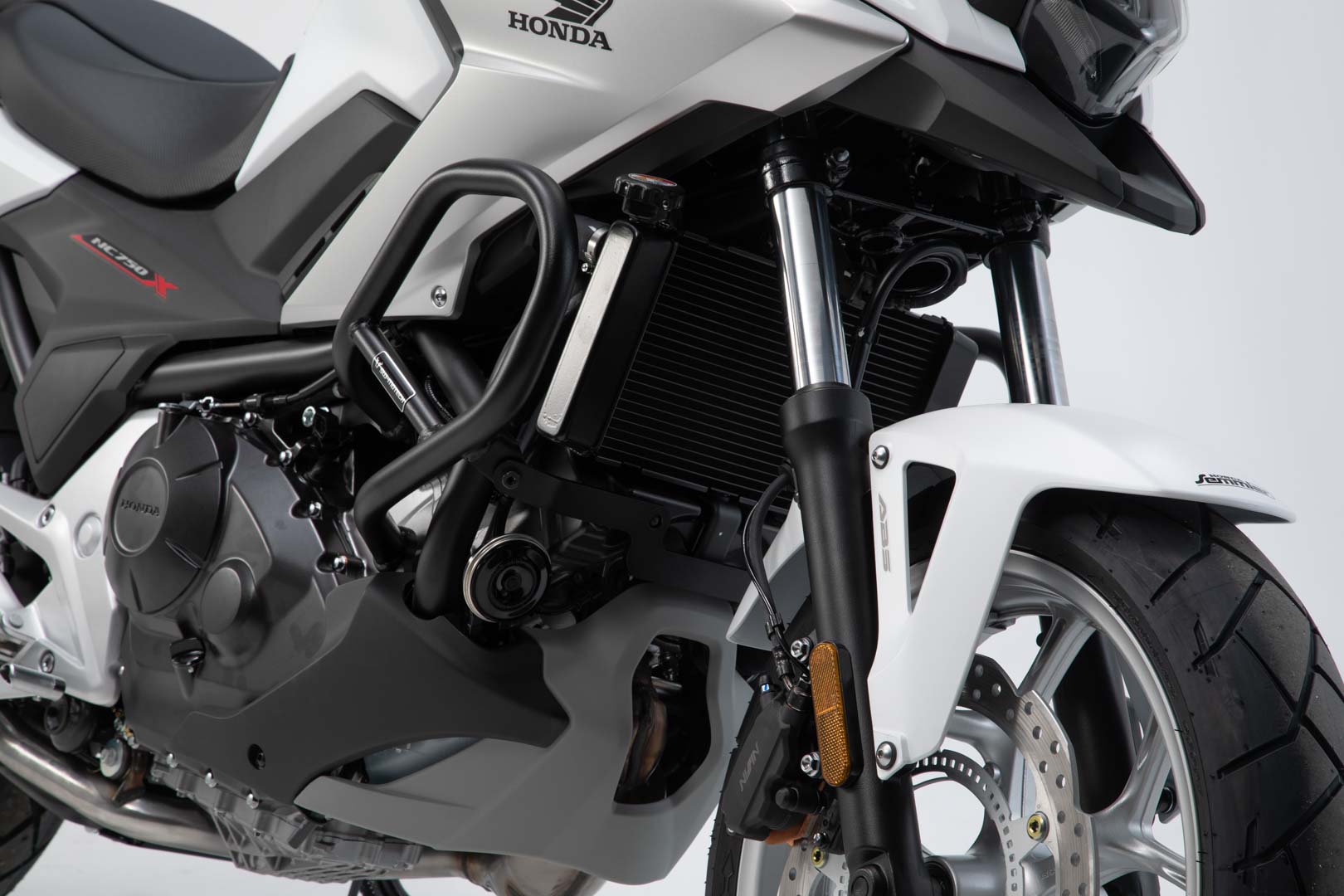 CRASH BARS SW MOTECH  HONDA NC700S NC700X 11-14 NC750S NC750X 14-20 - Image 1