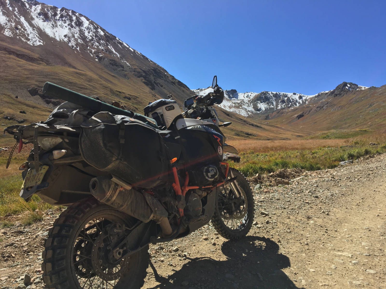 Giant Loop Siskiyou Panniers Black - Image 3