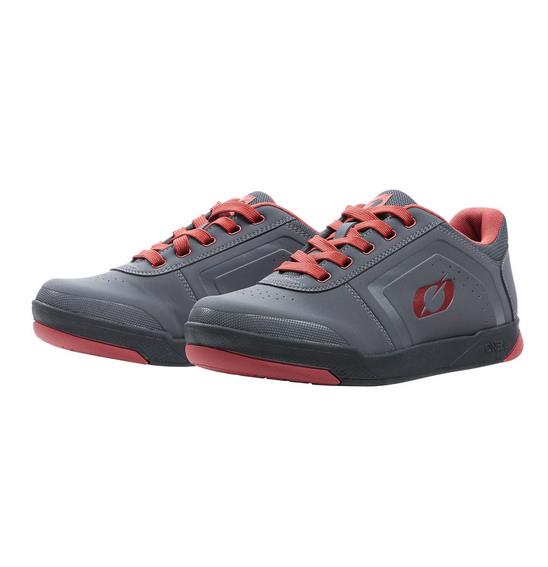 O'Neal PINNED Flat Pedal Shoe - Grey/Red - Image 1