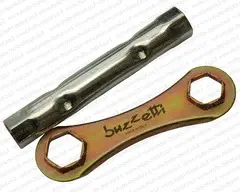 PLUG SPANNER WITH RUBBER 16-18mm x 140 LONG