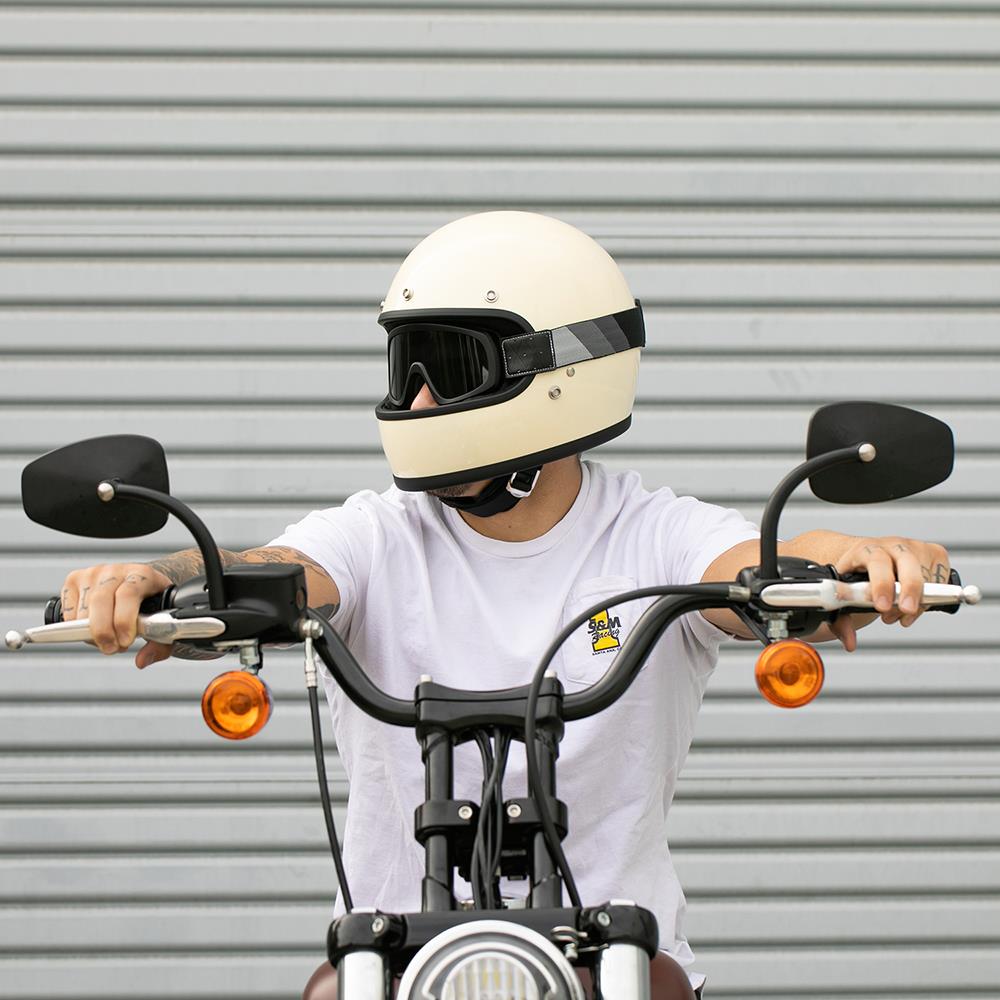 Biltwell Overland 2.0 Tri-Stripe Goggles Silver/Grey/Black - Image 2