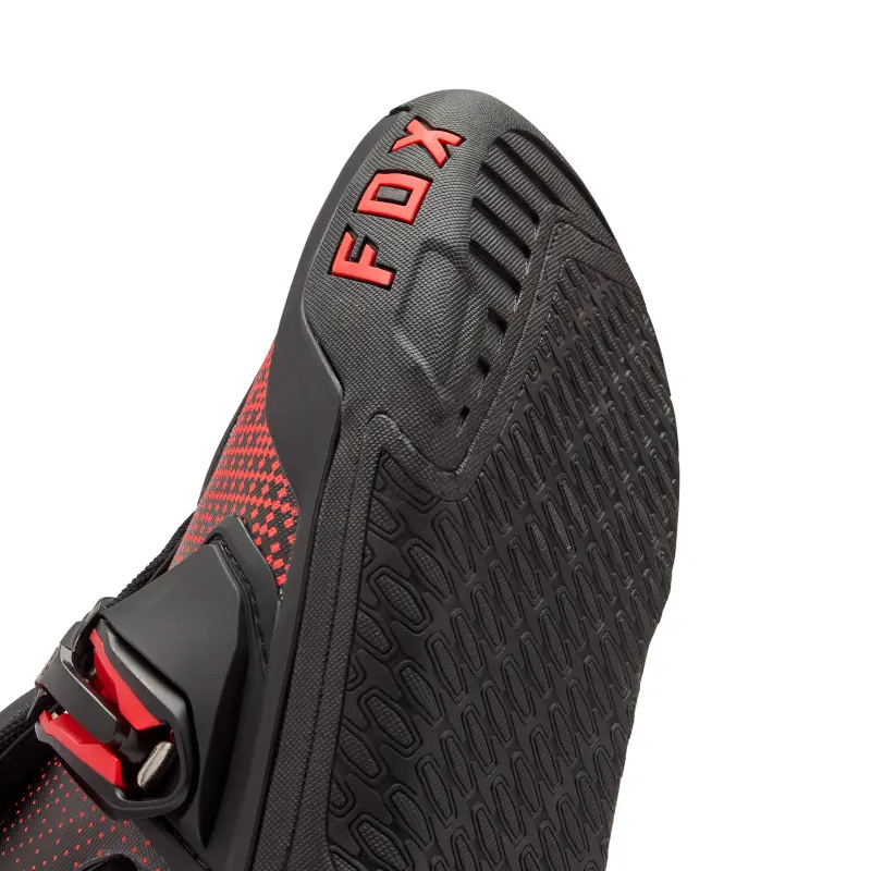 Instinct Boot