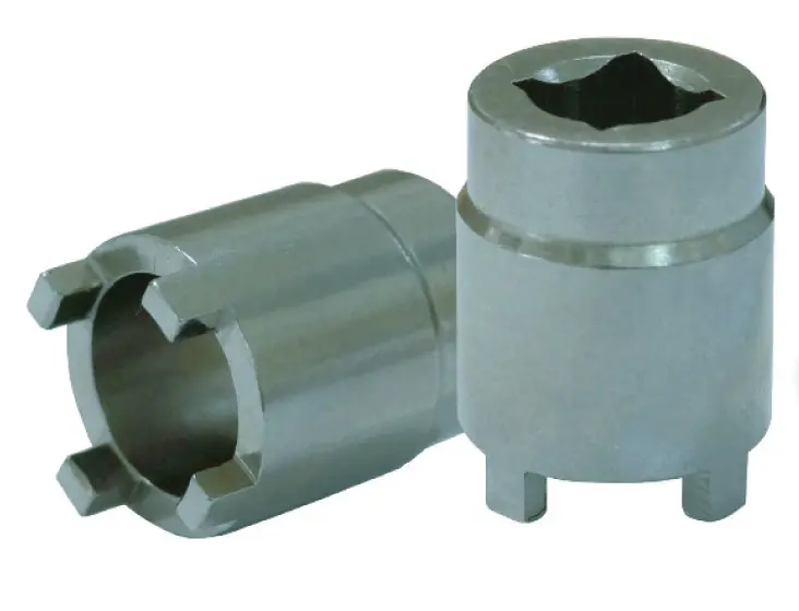 ENGINE MOUNTING LOCK NUT DRIVER - TRIUMPH