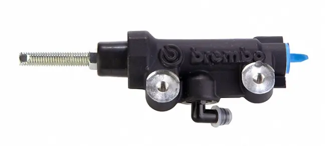 REAR M/CYL BLACK PS12 / 49 CENTRES / END INLET-WITH THREAD PLUNGER