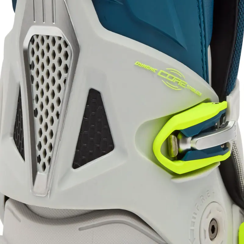 Instinct Boot