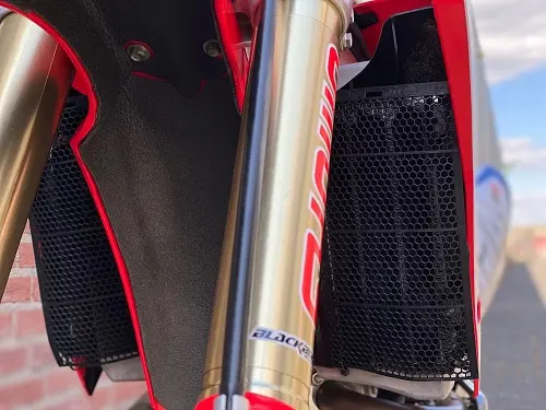 TWIN AIR MX RADIATR MUD SLEEVE