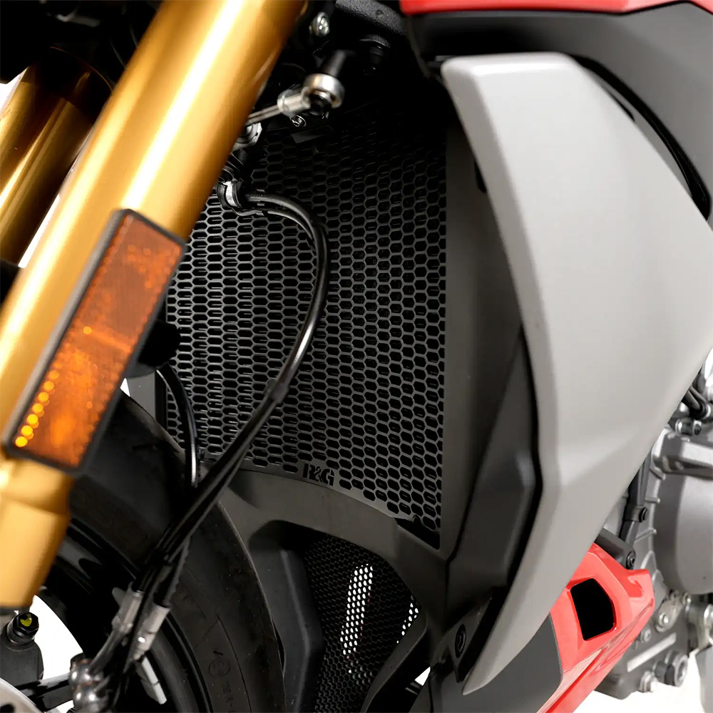 PRO Radiator Guard for Ducati Streetfighter V2(S) 25- Black R&G - Image 1