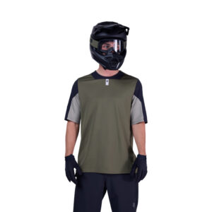 Defend SS Jersey - Image 3