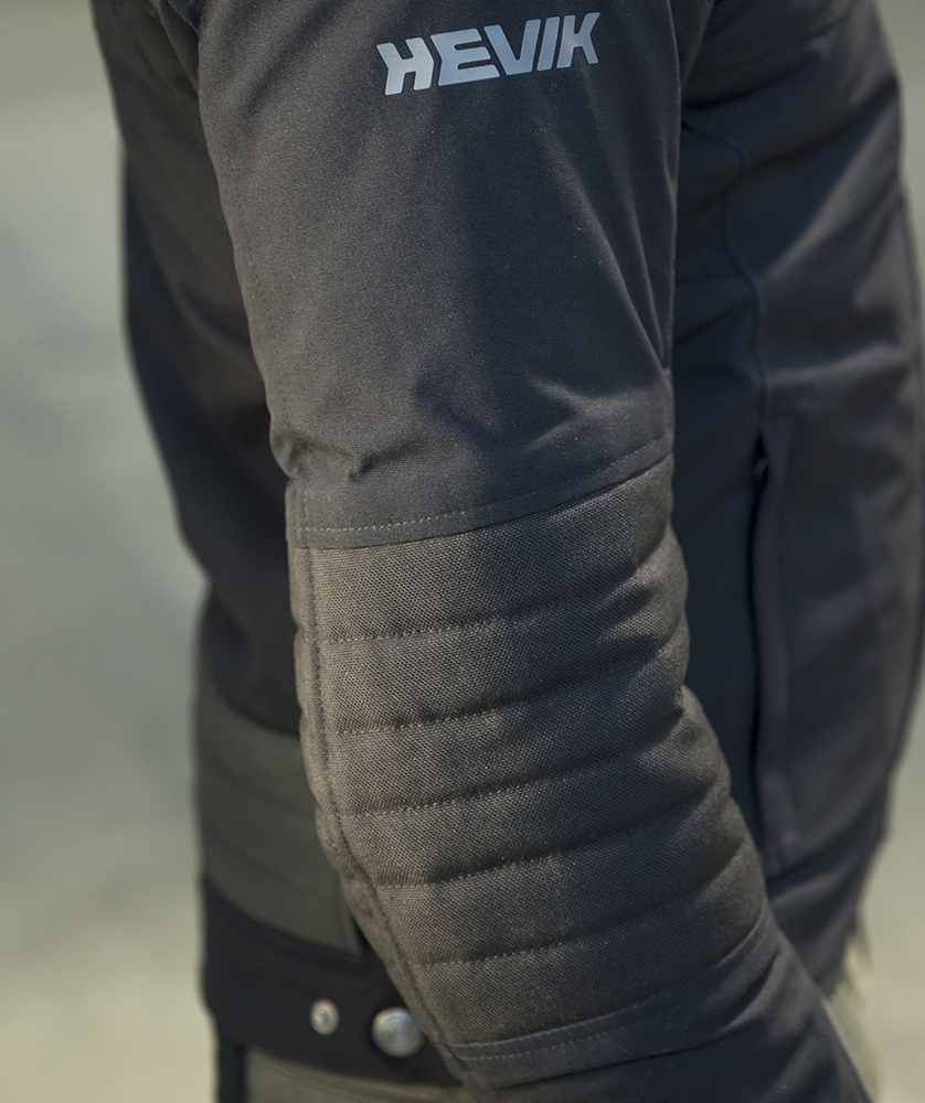 ** BLACK JACK WATERPROOF JACKET BLACK LARGE - SALE - Image 7