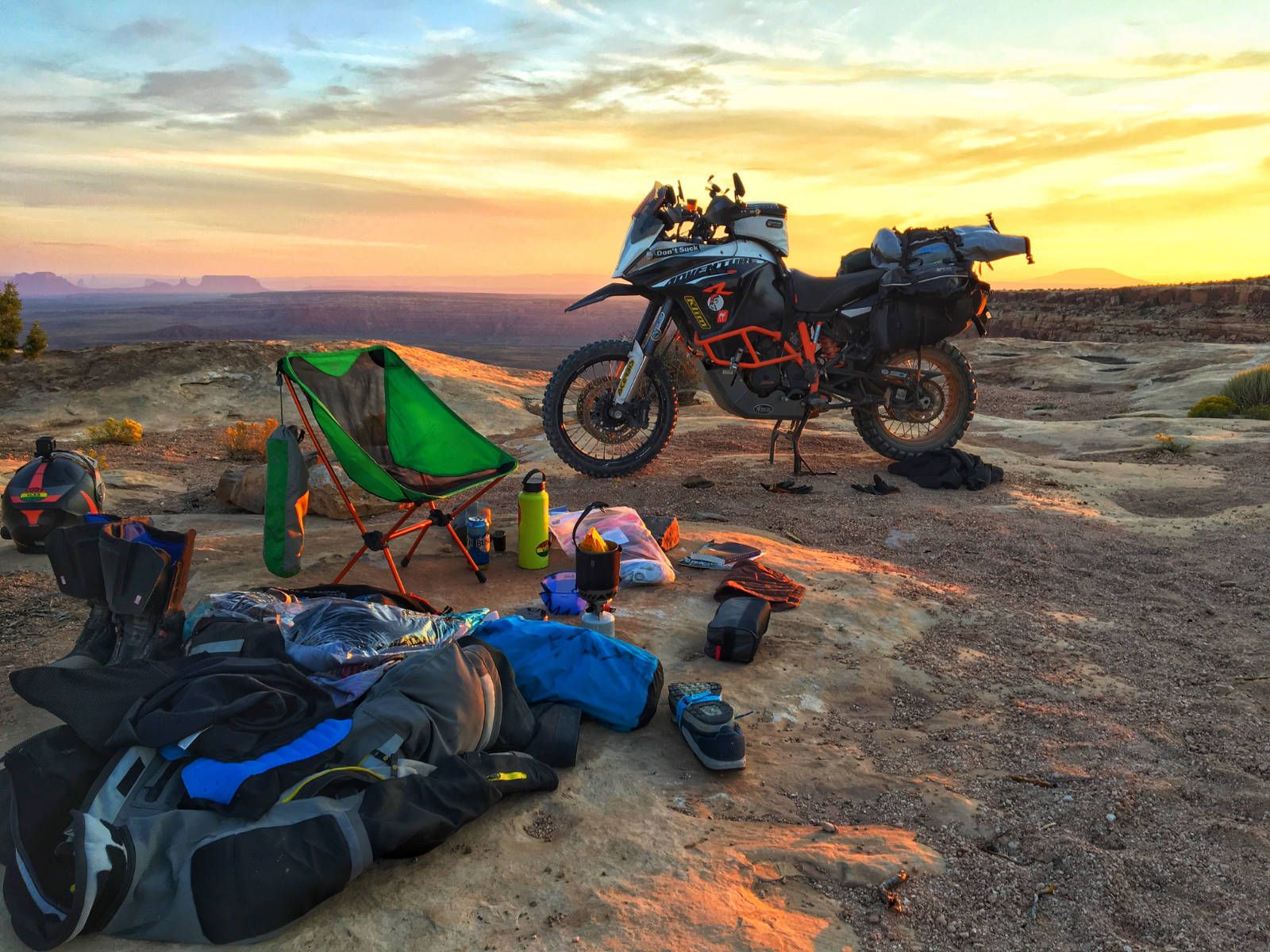 Giant Loop Siskiyou Panniers Black - Image 6