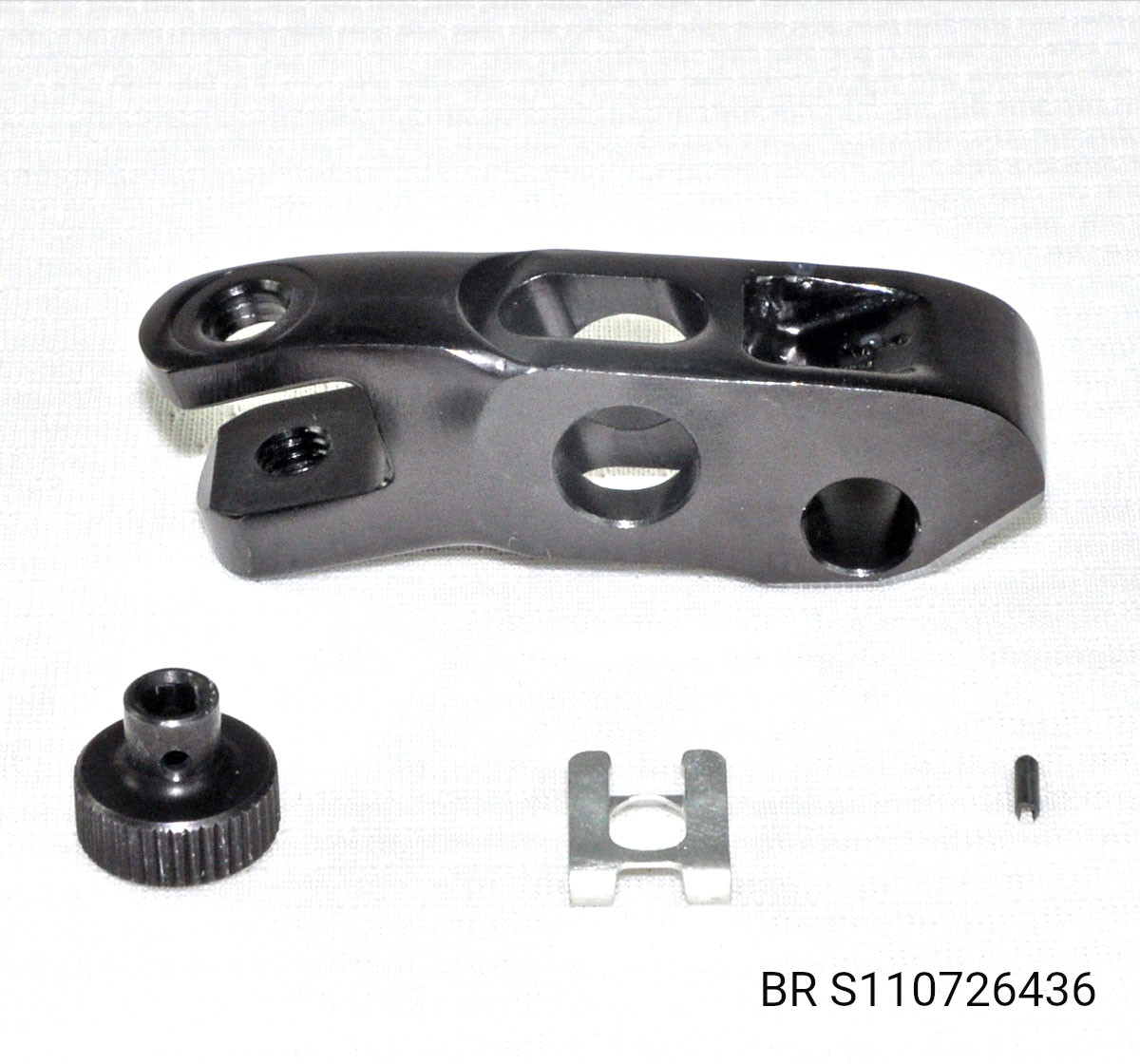 FOLDING LEVER PIVOT END RACING RADIAL MASTER CYLINDER 18mm PIVOT - Image 1