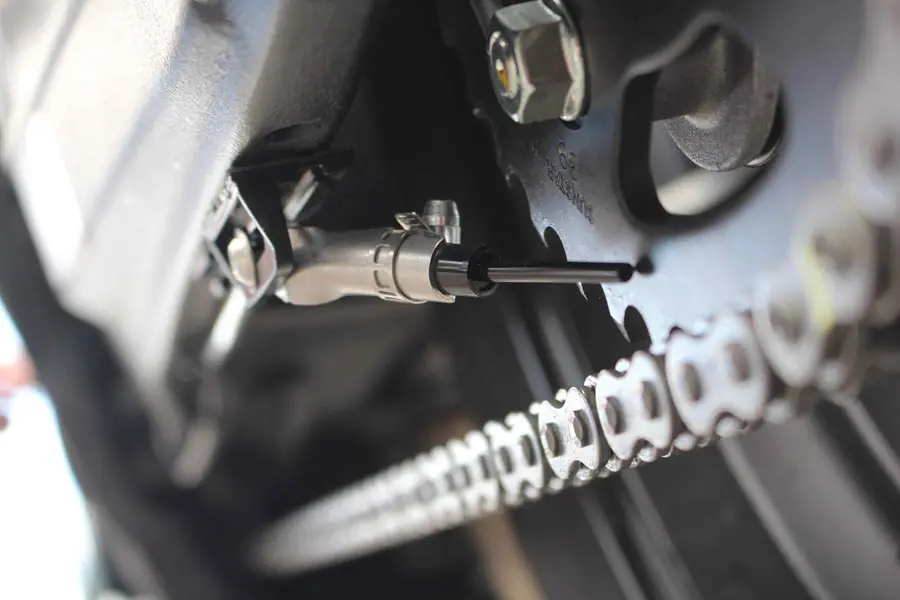 SCOTTOILER vSYSTEM SUZUKI V-STROM 650/1000 - NLA