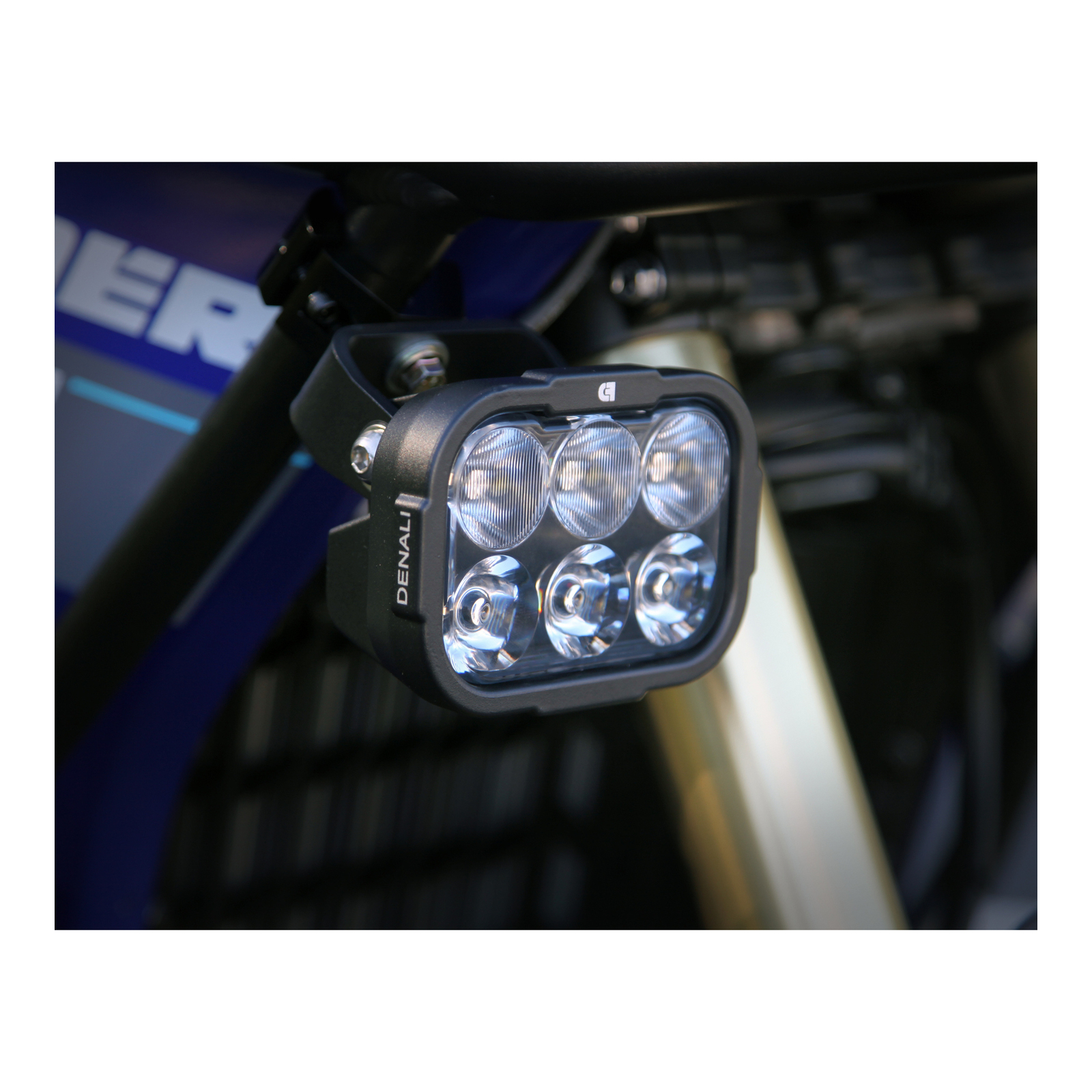 Denali DL6 Driving Light 6-LED Elliptical Hybrid Beam (Pair) - Image 3