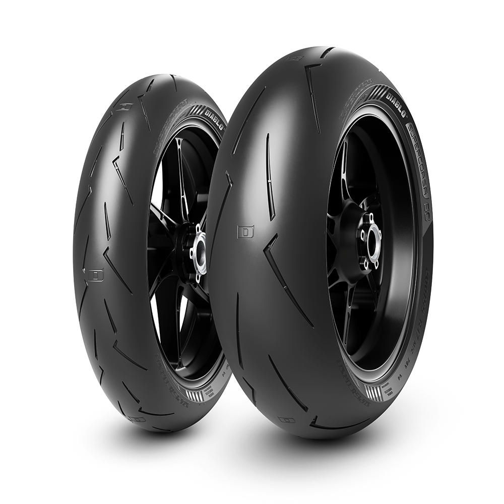 Pirelli Supercorsa Diablo SC1 V4 Front Road Tyre 120/70x17 (Radial) - Image 1