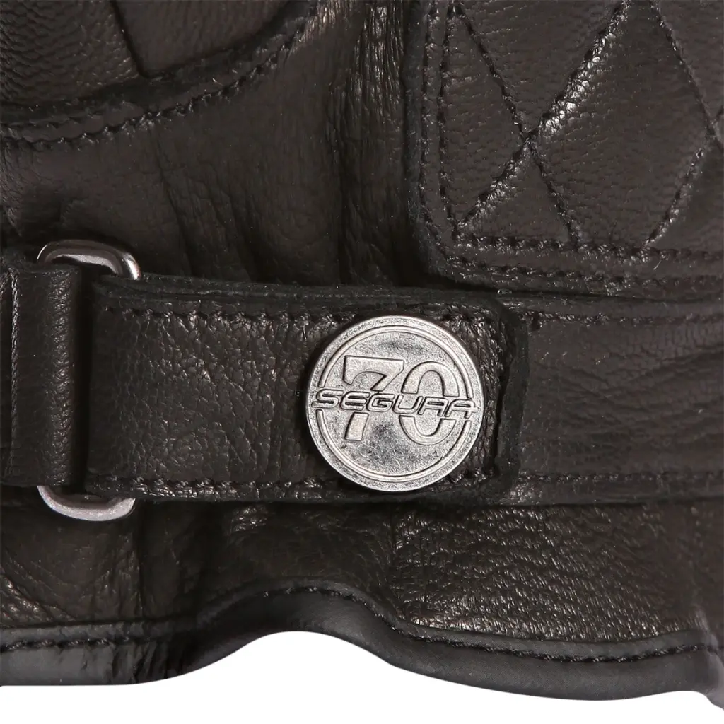 Segura Reeve Glove