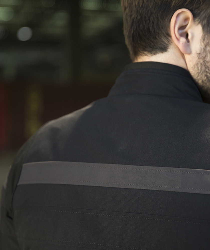 ** BLACK JACK WATERPROOF JACKET BLACK LARGE - SALE - Image 5