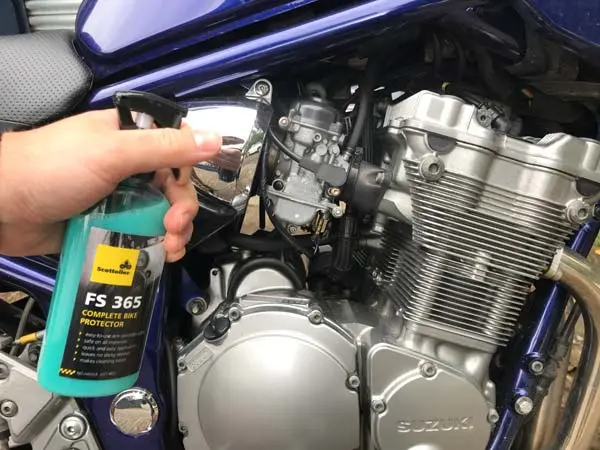 FS365 - COMPLETE BIKE PROTECTION ANTI CORROSION - 250ml Spray
