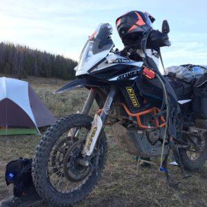 Giant Loop Siskiyou Panniers Black - Image 9