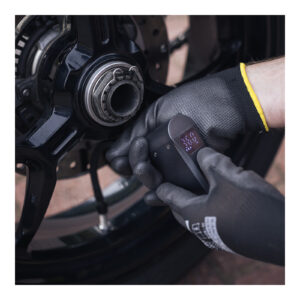 Oxford Nano Jet Ultra Compact Cordless Tyre Inflator - Image 6