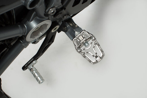 FOOTREST SW MOTECH EVO  36 POSITION SETTINGS (FRONT, BACK, DOWN, ANGLE) - Image 1