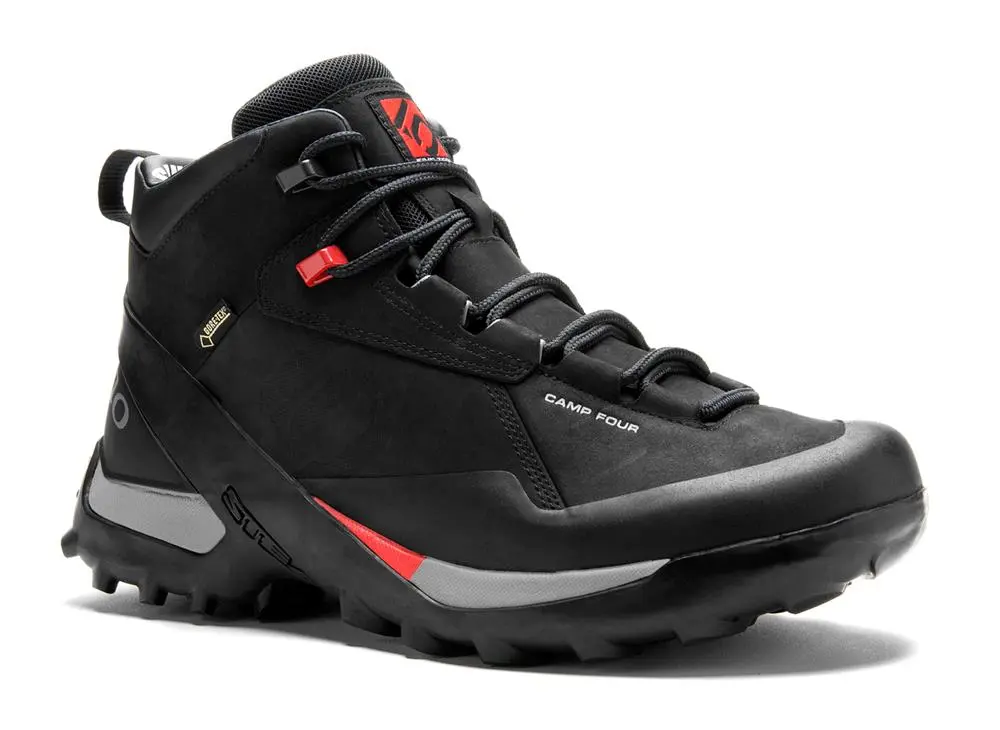 Tramping Shoe Five Ten Camp Four GTX Mid Leather (Black/Red)