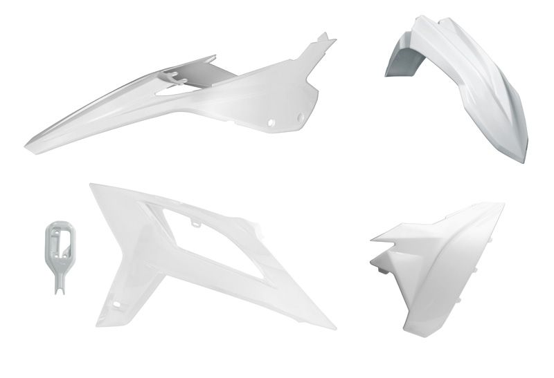 PLASTICS KIT RTECH FRONT REAR FENDERS RADIATOR SHROUD AIRBOX COVERS BETA 20-22 RED - Image 1