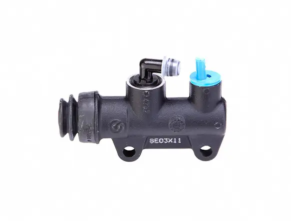 REAR M/CYL BLACK PS11 / 40 CENTRES / SIDE INLET - DUCATI 916/ST2