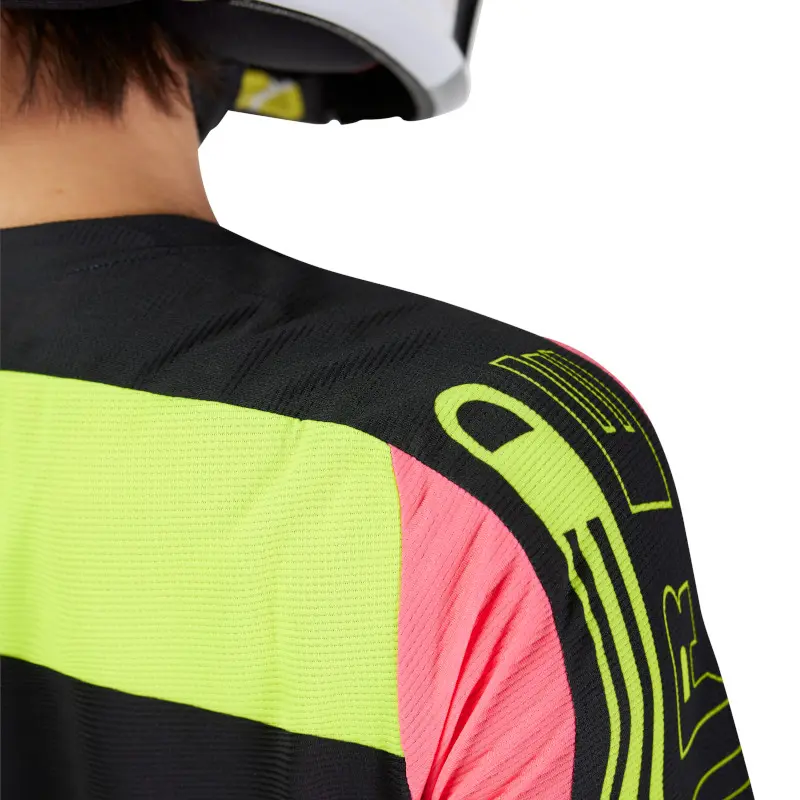 W Flexair LS Jersey Elevated